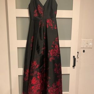 Size 2 Calvin Klein gown